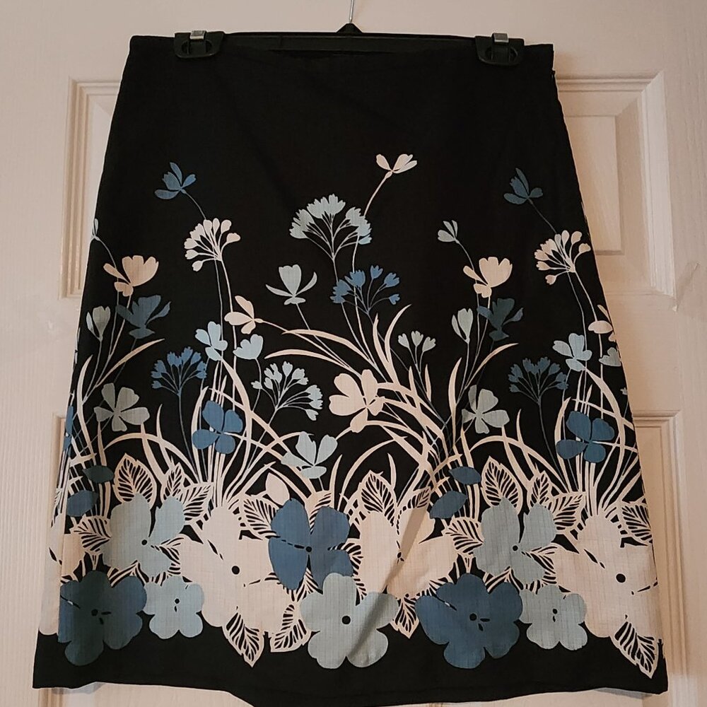 ANN TAYLOR LOFT SKIRT - New with Tags